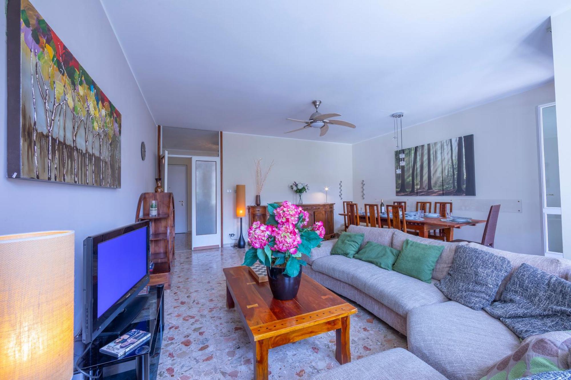 Riva Dante Apartment - Happy Rentals Экстерьер фото